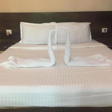 Ave Maria Guest House Candolim Eksteriør billede